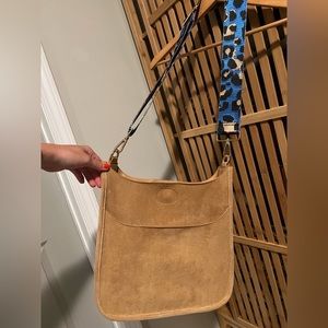 Ah•dorned suede bag. Perfect condition